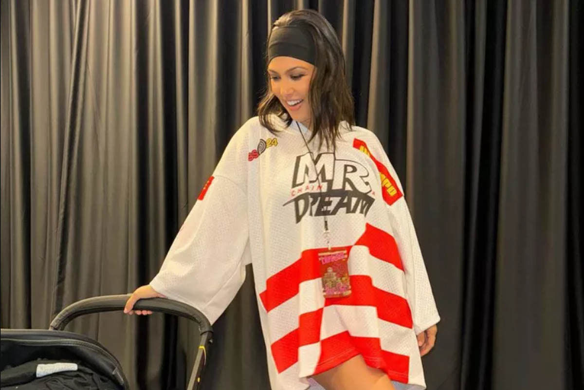 Kourtney Kardashian di Konser Blink-182